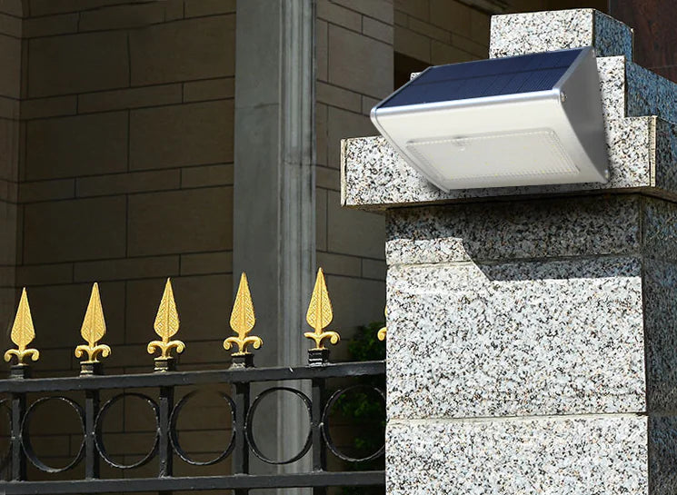 Linterna solar de jardín EcoBright